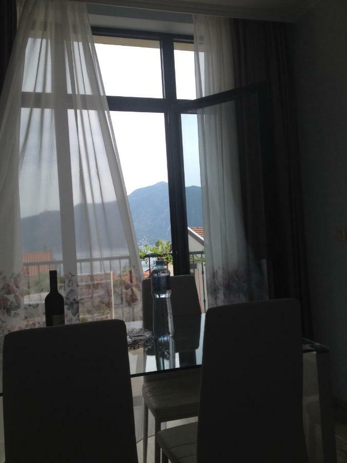Apartments Fantasy Kotor Exterior photo